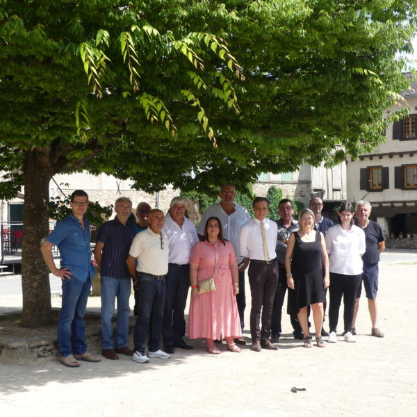 𝗥𝗲𝗻𝗰𝗼𝗻𝘁𝗿𝗲 𝗮𝘃𝗲𝗰 𝗱𝗲𝘀 𝗮𝗰𝘁𝗲𝘂𝗿𝘀 𝗱𝗲 𝗦𝗮𝘂𝘃𝗲𝘁𝗲𝗿𝗿𝗲-𝗱𝗲-𝗥𝗼𝘂𝗲𝗿𝗴𝘂𝗲 𝗮𝘃𝗲𝗰 𝗩𝗶𝗿𝗴𝗶𝗻𝗶𝗲 𝗙𝗶𝗿𝗺𝗶𝗻 𝗲𝘁 𝗝𝗮𝗰𝗾𝘂𝗲𝘀 𝗕𝗮𝗿𝗯𝗲𝘇𝗮𝗻𝗴𝗲, 𝗖𝗼𝗻𝘀𝗲𝗶𝗹𝗹𝗲𝗿𝘀 𝗱𝗲́𝗽𝗮𝗿𝘁𝗲𝗺𝗲𝗻𝘁𝗮𝘂𝘅 𝗲𝘁 𝗞𝗮𝗿𝗶𝗻𝗲 𝗖𝗹𝗲́𝗺𝗲𝗻𝘁.