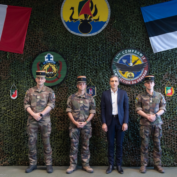 Déplacement en Estonie avec le colonel Thomas Riou, chef de corps de la 13° Demi-Brigade de Légion Etrangère (13e DBLE).